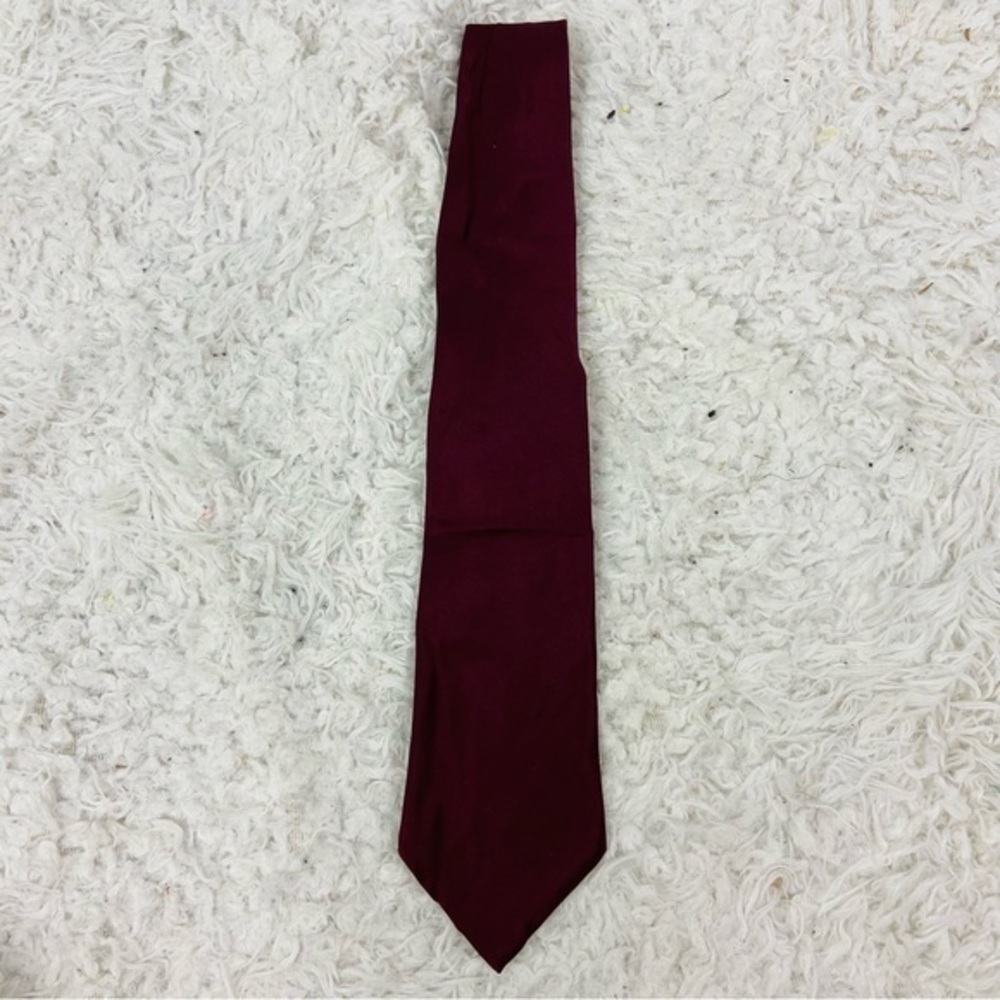Weatherproof stain resistant 100% silk satin Deep Red Tie for Men